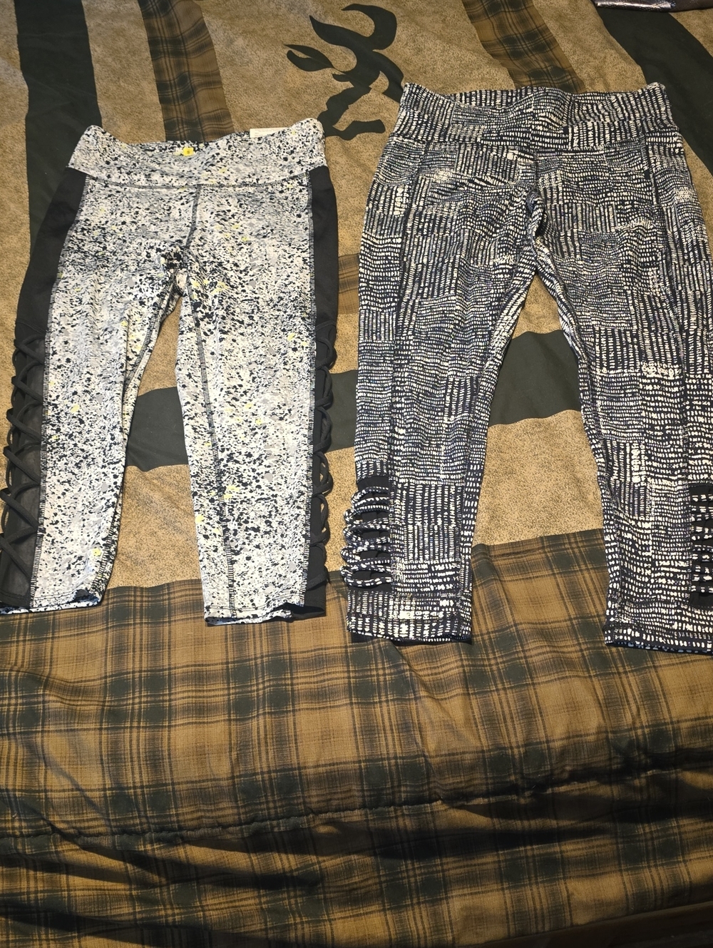 New With Tags Bundle Of 2 Active Capri Leggings - Black & White
